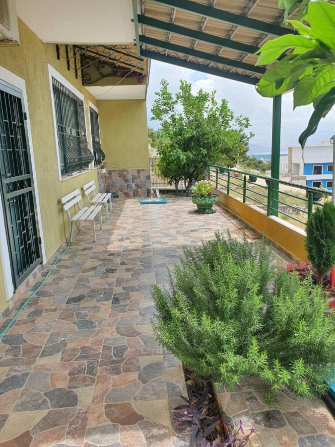 Villa Luiza Sarandë Esterno foto