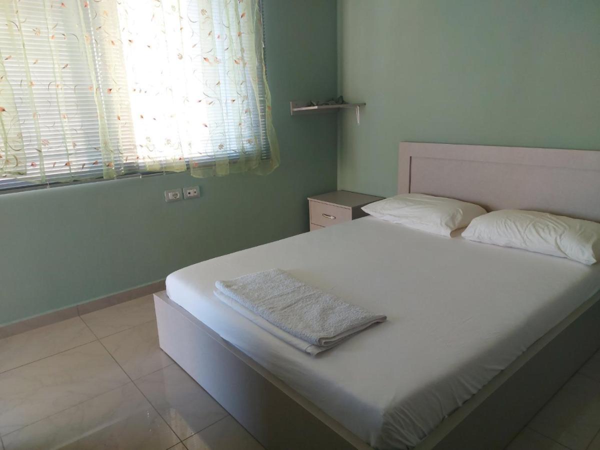 Villa Luiza Sarandë Esterno foto