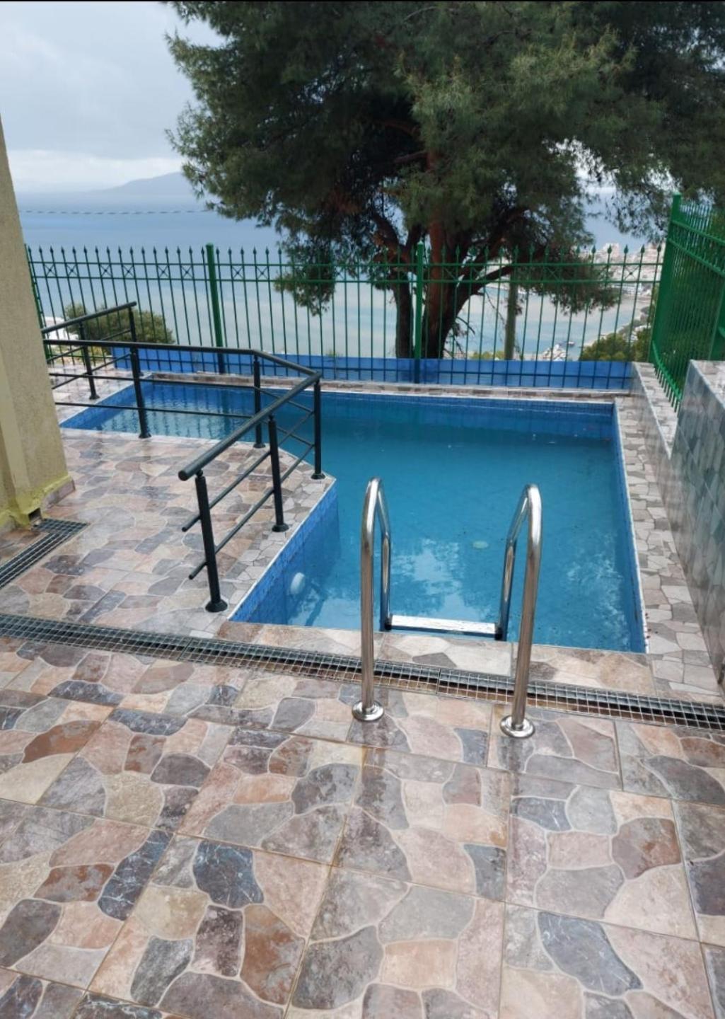 Villa Luiza Sarandë Esterno foto
